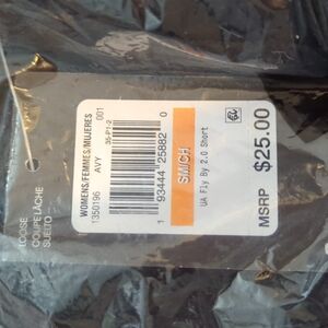 UNDER Armour| Fly By 2.0 Shorts - Small